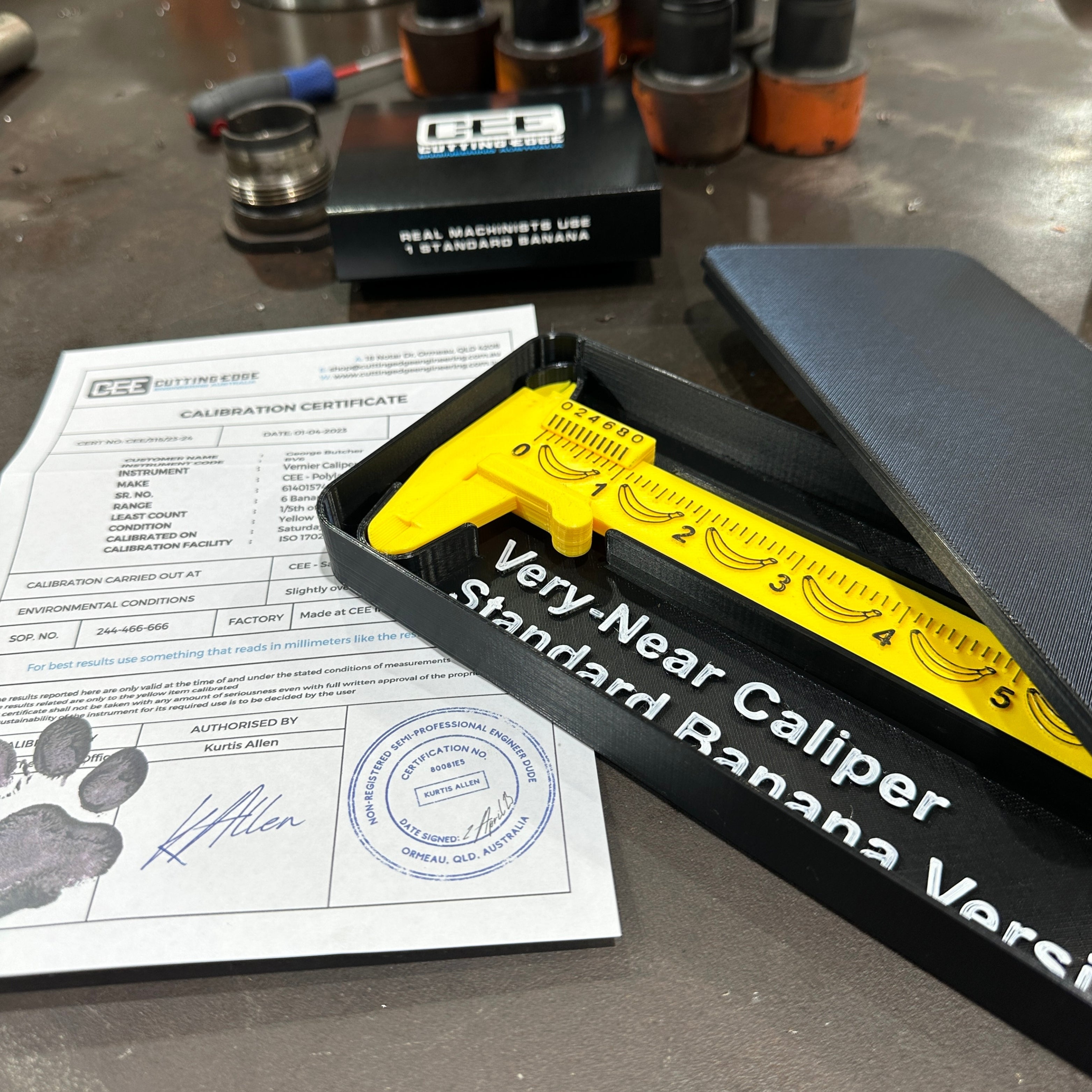 LIMITED | Banana Calipers